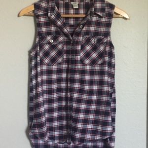 Forever 21 button down sleeveless plaid shirt